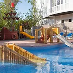 Azuline Hotel Bergantin